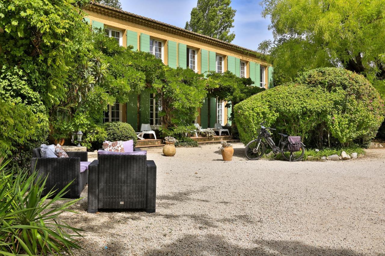 Logis Hôtel Castel Mouisson Barbentane Esterno foto