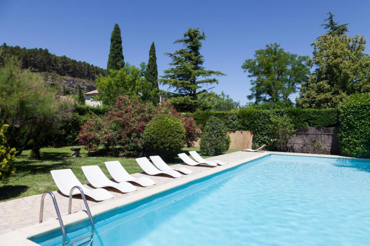 Logis Hôtel Castel Mouisson Barbentane Esterno foto